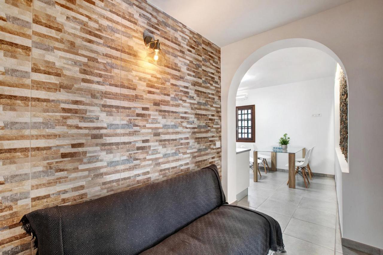 Casa Micaela 1 *